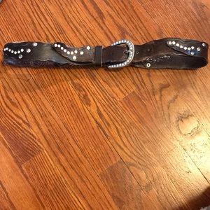 Brown belt with bling